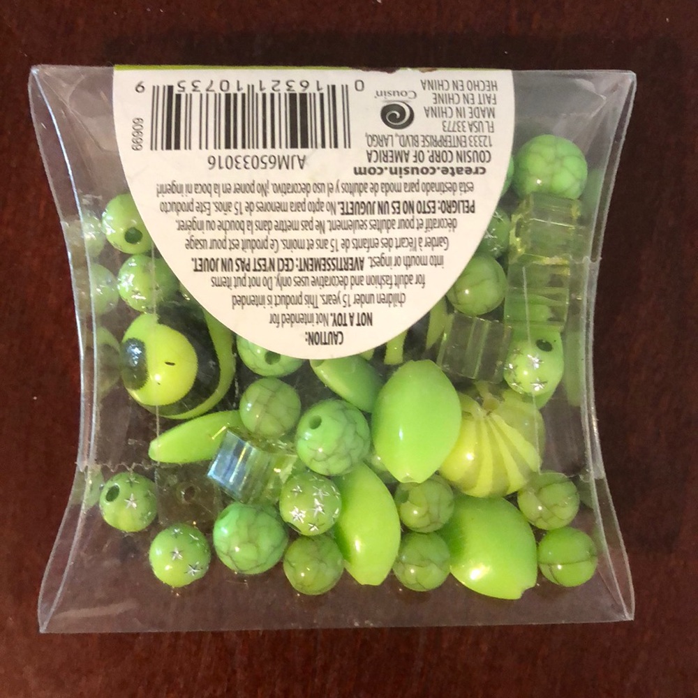 💚 Green beads 💚